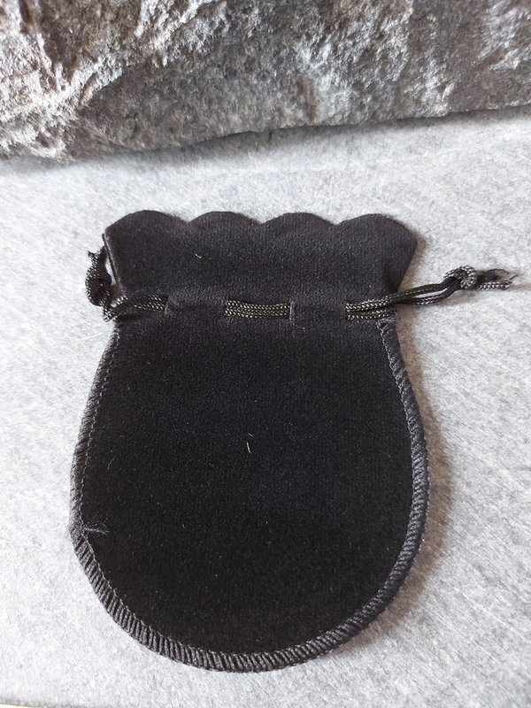Geschenkzakje Fluweel zwart 12 x 9 cm